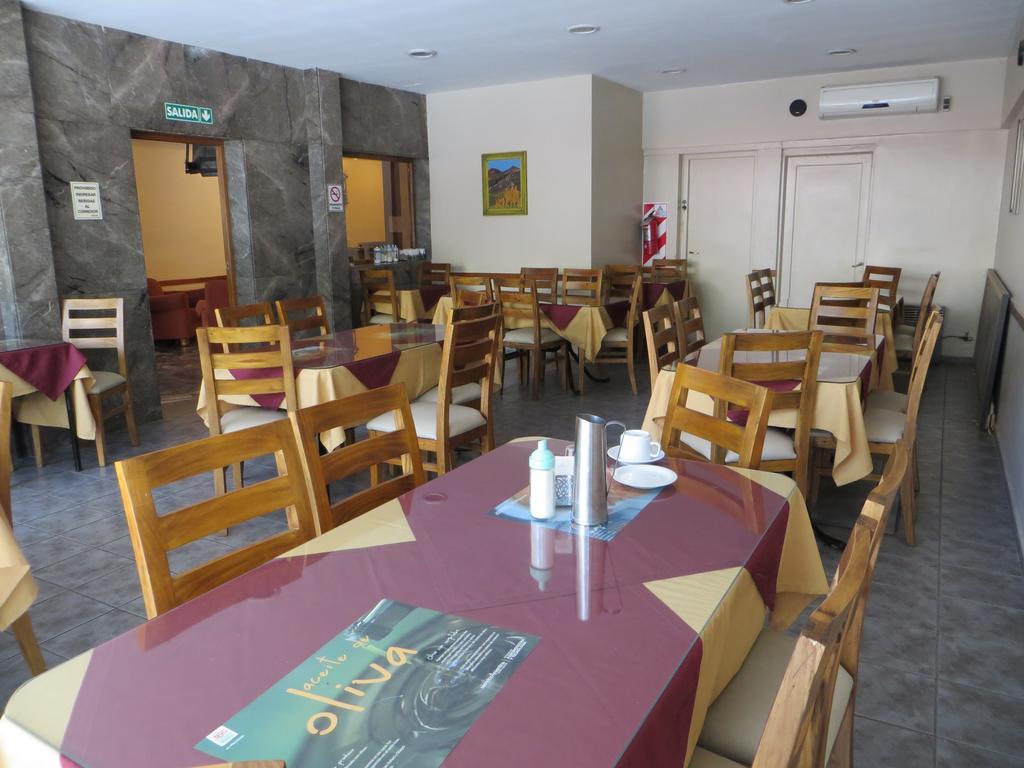 Hotel Margal Мендоса Екстериор снимка
