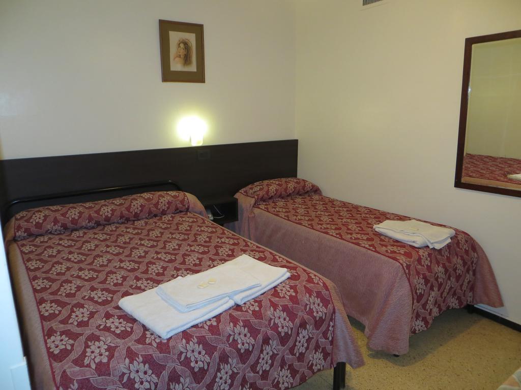 Hotel Margal Мендоса Екстериор снимка